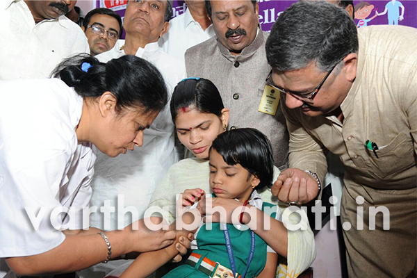 ಲಸಿಕೆಗೆ ಸಹಕಾರ ನೀಡದ ಶಾಲೆಗಳ ವಿರುದ್ಧ ಕ್ರಮ: ಸಚಿವ ತನ್ವೀರ್ ಸೇಠ್